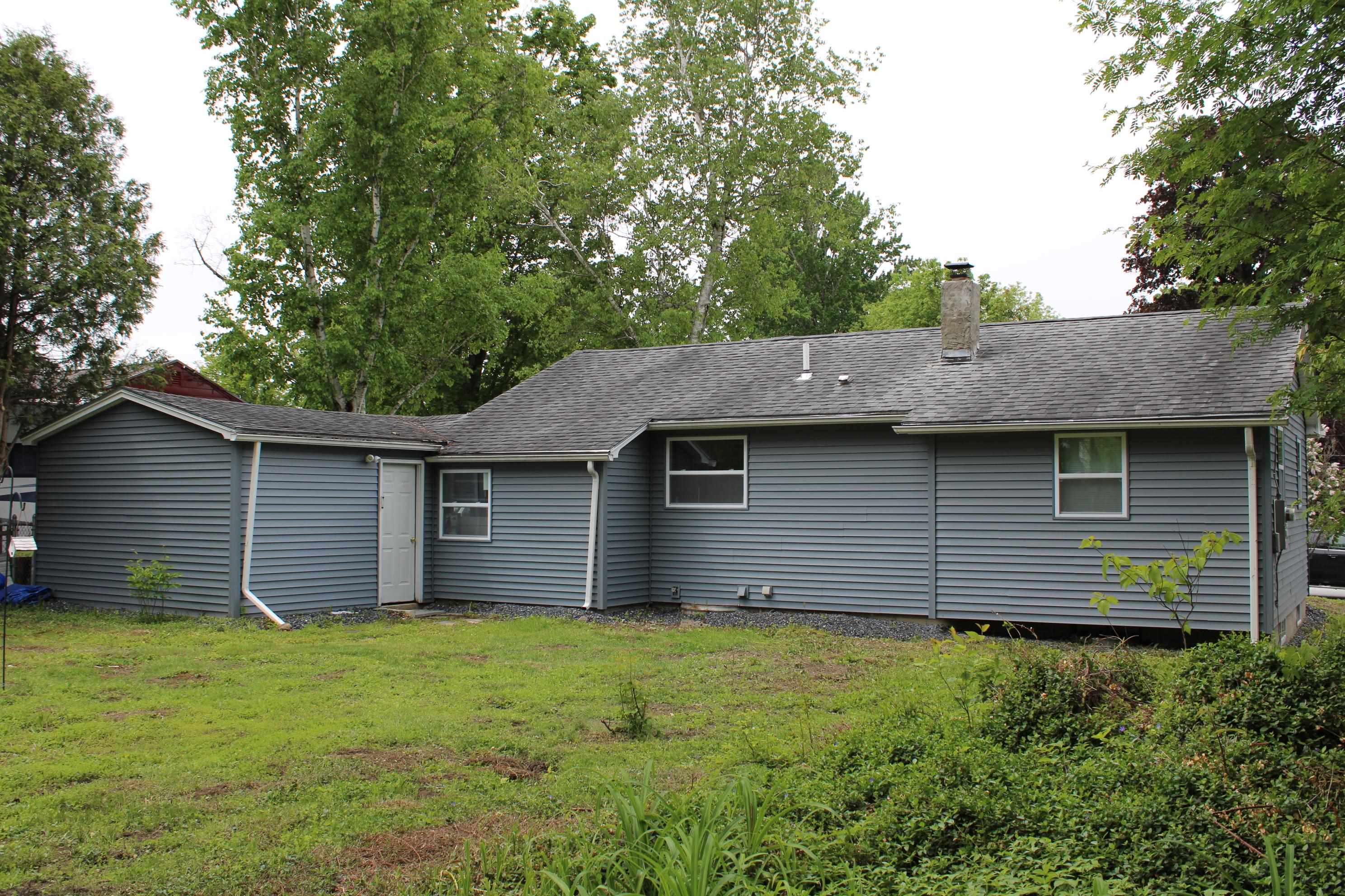 218 Adams Street Rutland, VT 05701 - Photo 3 of 34