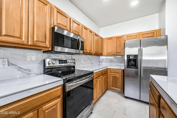 $2,250 | 9054 West Custer Lane, Peoria, AZ 85381