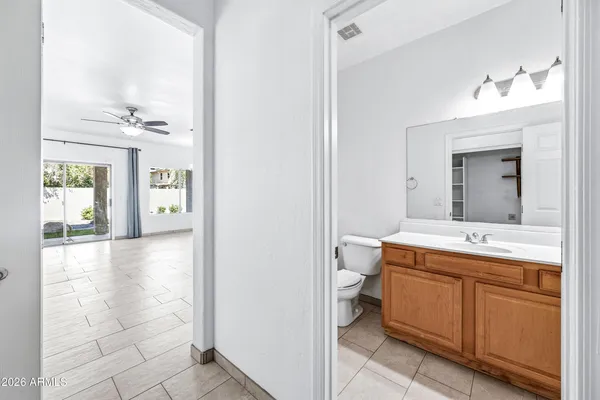 $2,250 | 9054 West Custer Lane, Peoria, AZ 85381