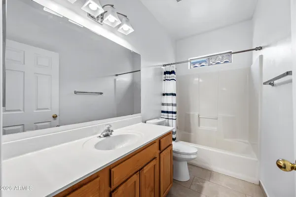 $2,250 | 9054 West Custer Lane, Peoria, AZ 85381