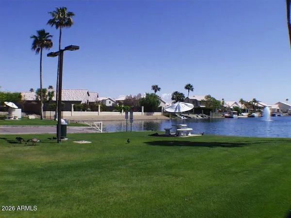 $2,250 | 9054 West Custer Lane, Peoria, AZ 85381