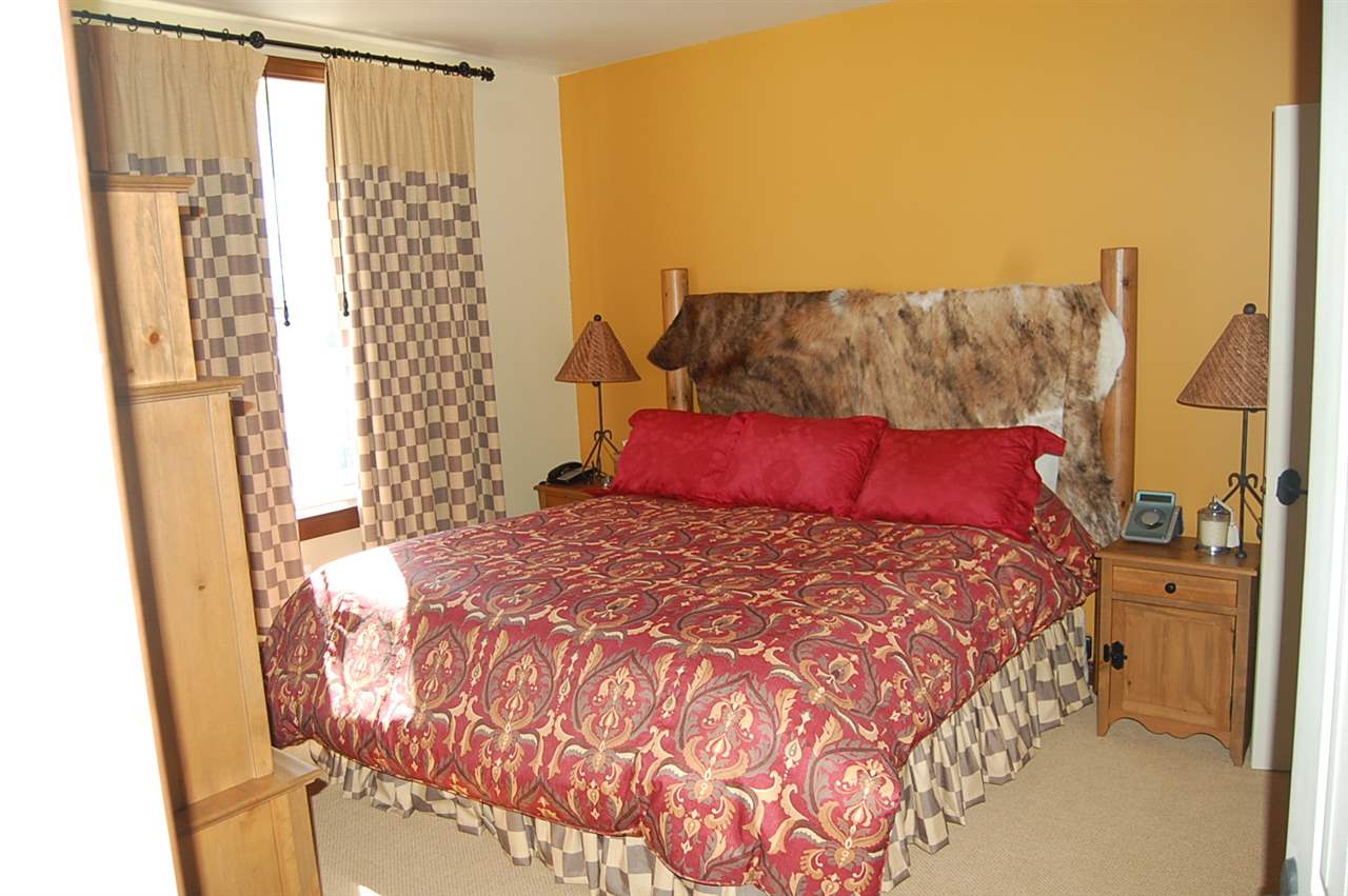 43 Middle Ridge Road, Unit 317 South Londonderry, VT 05155 - Photo 7 of 8
