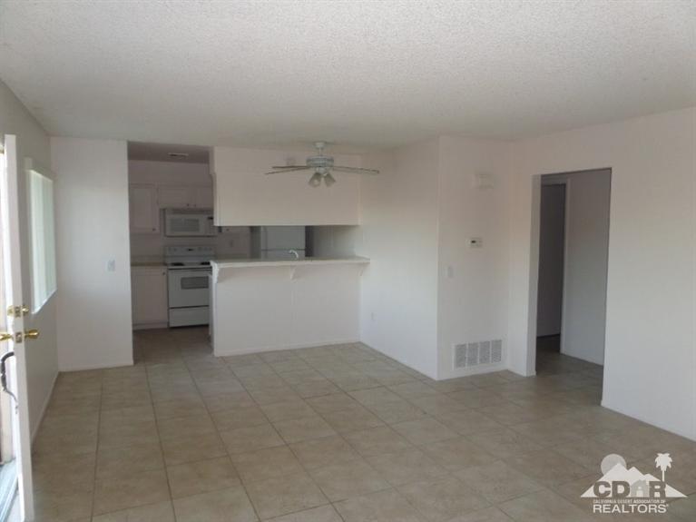 72619 Thrush Road, Unit 1 Palm Desert, CA 92260 - Photo 17 of 33 SAMSUNG CAMERA PICTURES