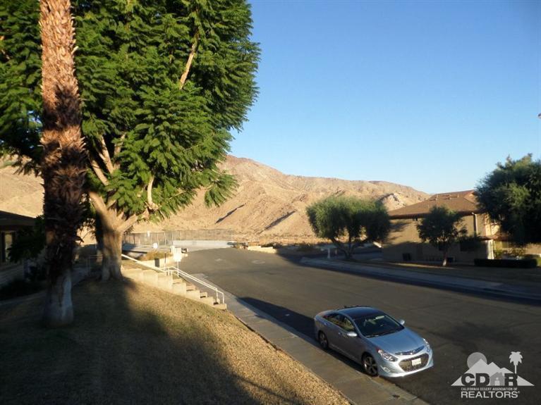 72619 Thrush Road, Unit 1 Palm Desert, CA 92260 - Photo 20 of 33 SAMSUNG CAMERA PICTURES