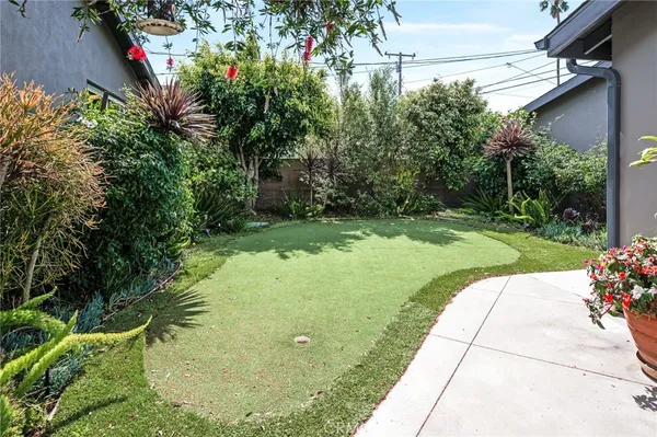 a house view with a outdoor space