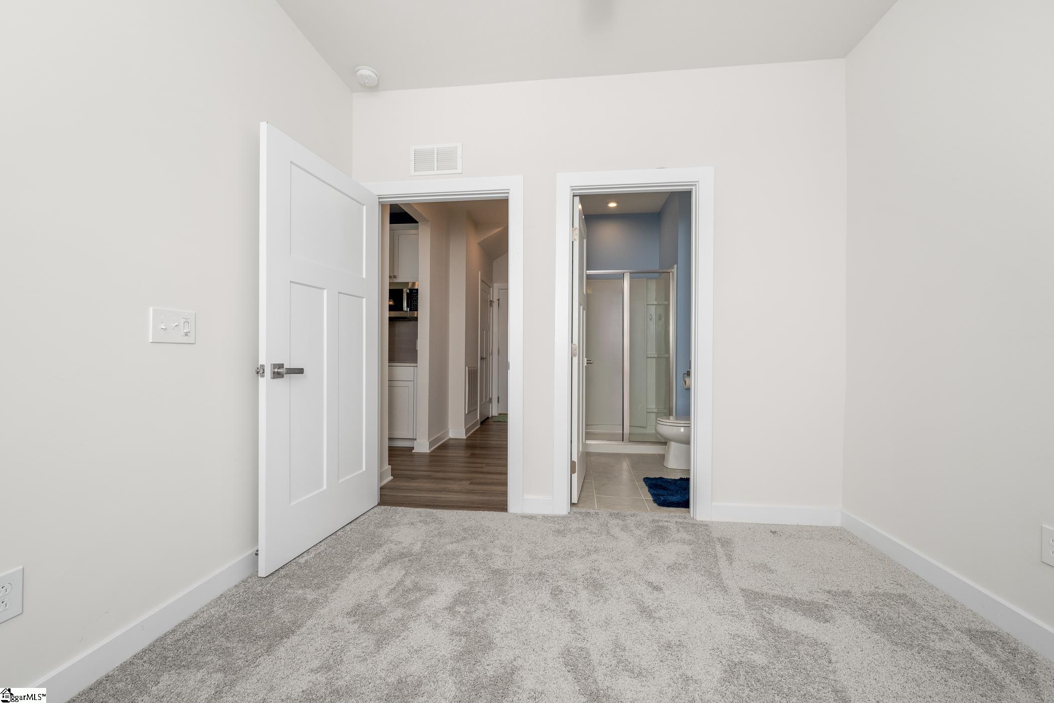 9 Inoko Place Greenville, SC 29607 - Photo 12 of 34