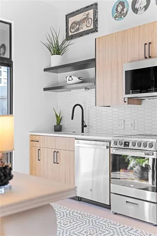 $394,000 | 567 Ponce De Leon Avenue Northeast, Unit 415, Atlanta, GA 30308