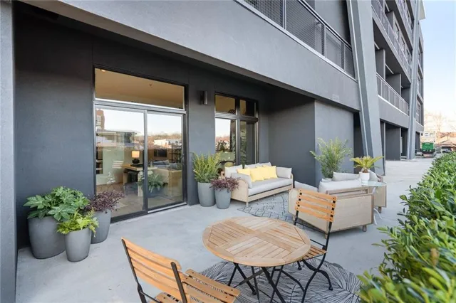 $394,000 | 567 Ponce De Leon Avenue Northeast, Unit 415, Atlanta, GA 30308