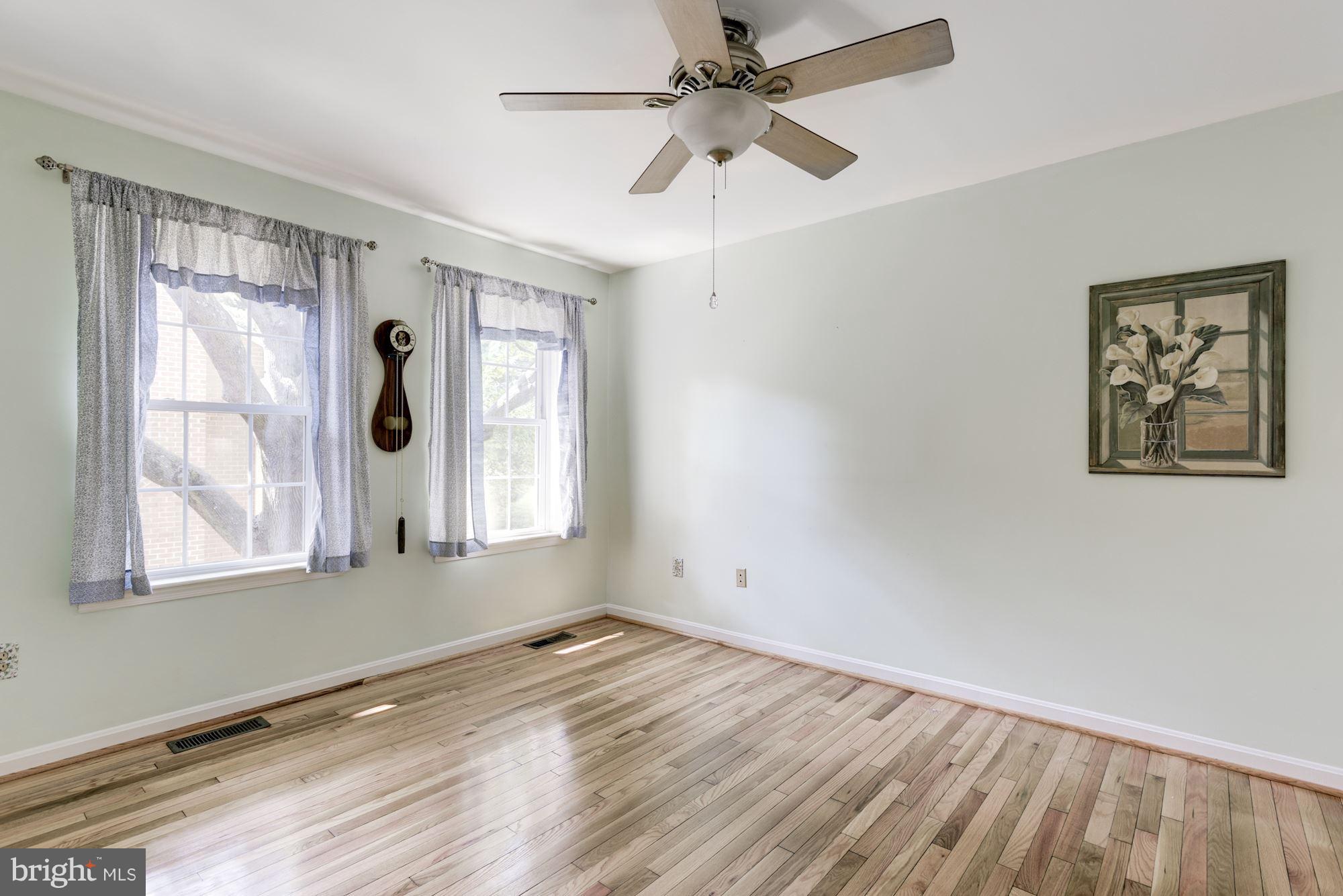 2206 Golf Course Drive Reston, VA 20191 - Photo 19 of 30 Bedroom4