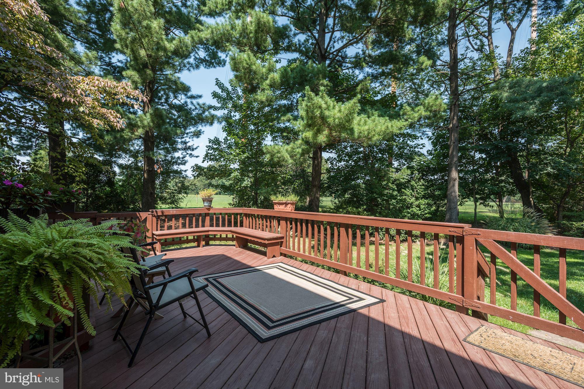 2206 Golf Course Drive Reston, VA 20191 - Photo 23 of 30 Exterior (Rear)
