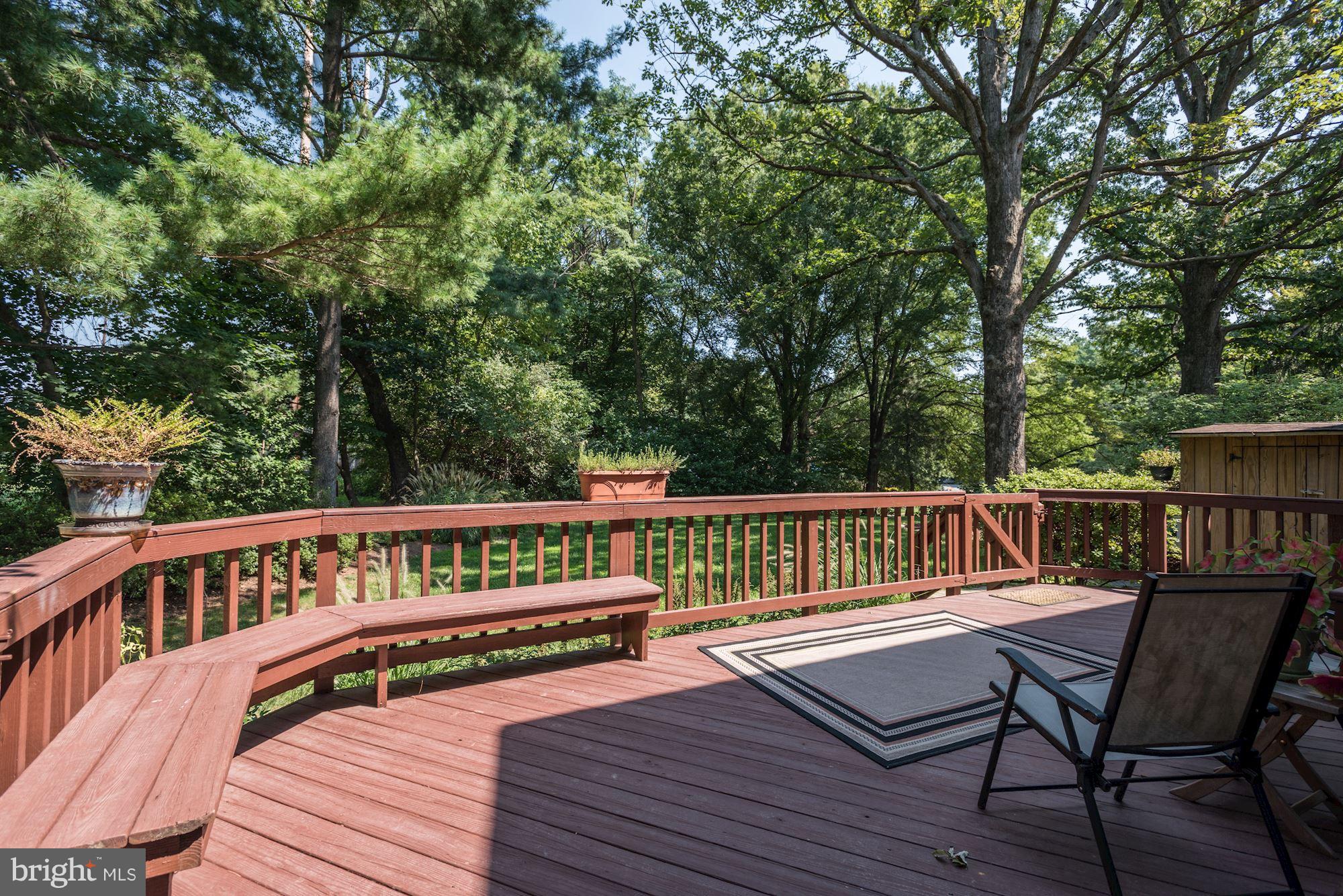 2206 Golf Course Drive Reston, VA 20191 - Photo 25 of 30 Exterior (Rear)