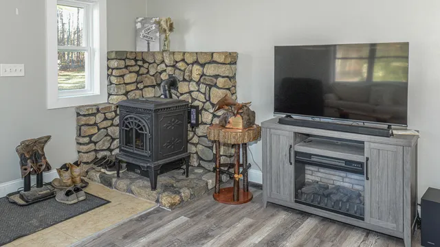 $489,000 | 13 Brown Avenue, Casco, ME 04015