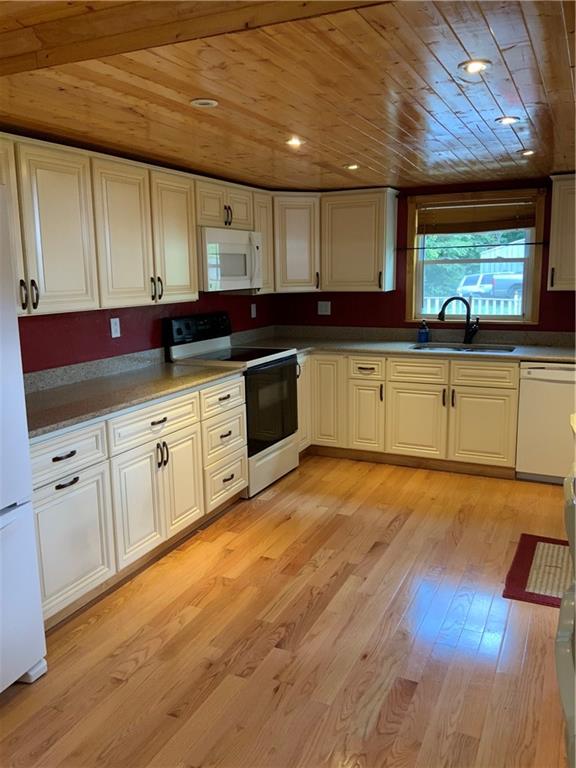 320 Deerfield Road Washington, PA 15301 - Photo 5 of 13