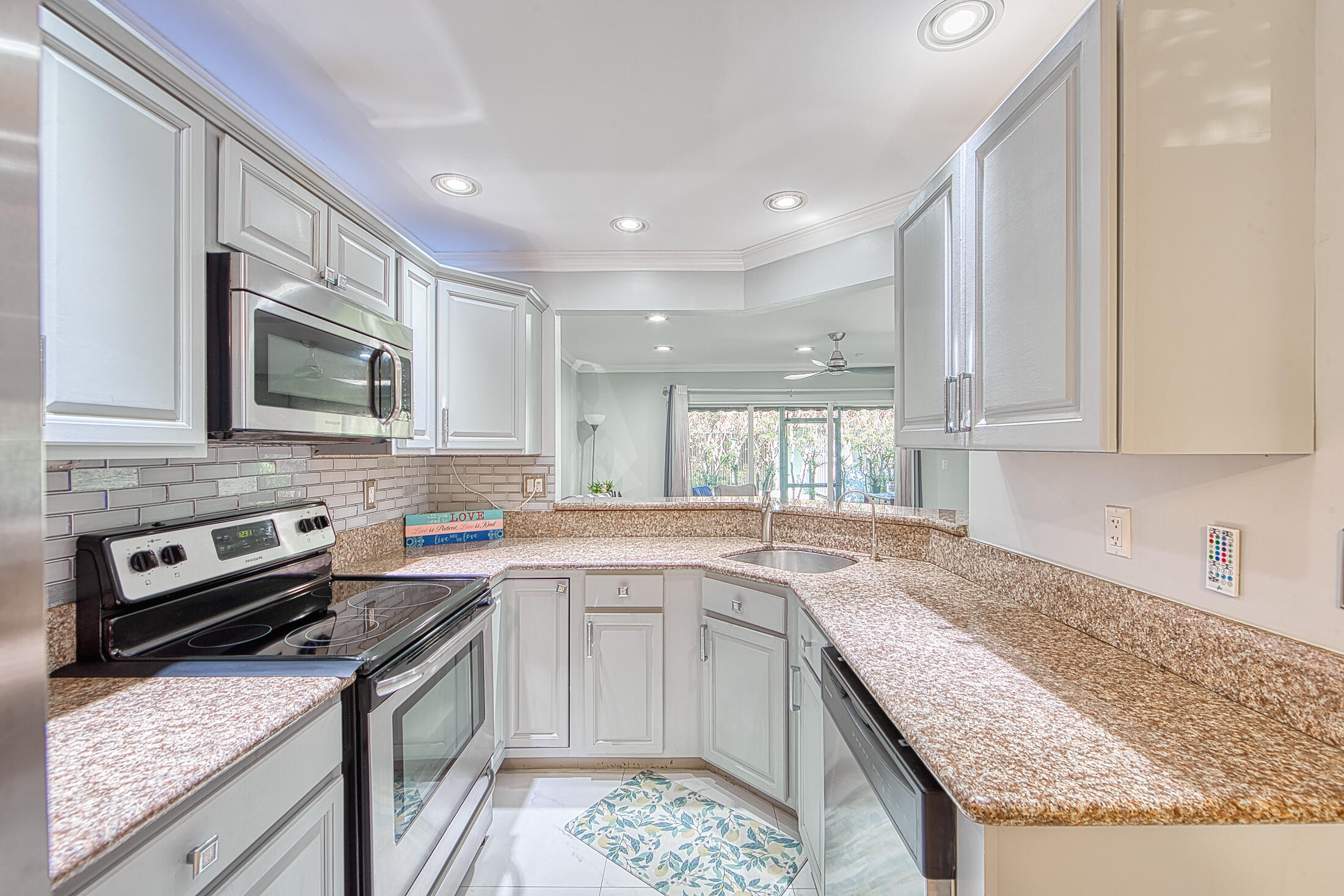 5235 Sapphire Valley Boca Raton, FL 33431 - Photo 11 of 32 1DX_0833_hdr