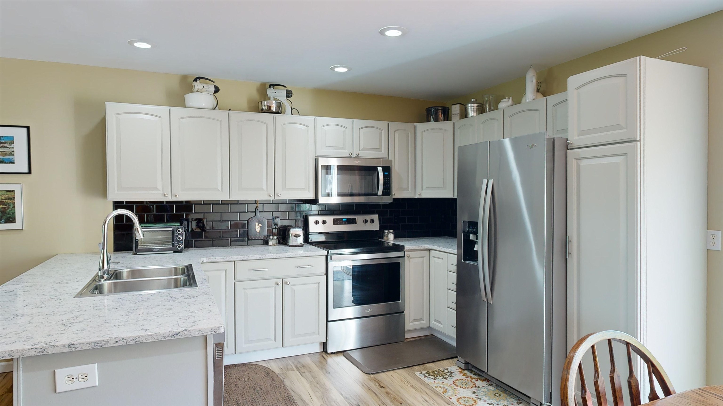 2260 East Pleasant Valley Road Shepherd, MI 48883 - Photo 13 of 30 1923942-5c84d6ca-b04a-455c-be6a-3c3b7eca2b22.JPG