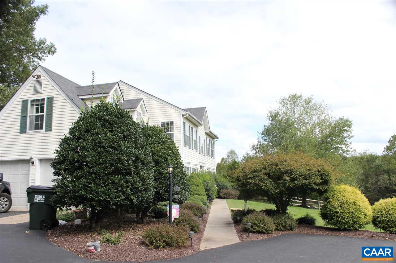 102 Spring Meadow Lane Keswick, VA 22947 - Photo 2 of 26 Gallery Image 2