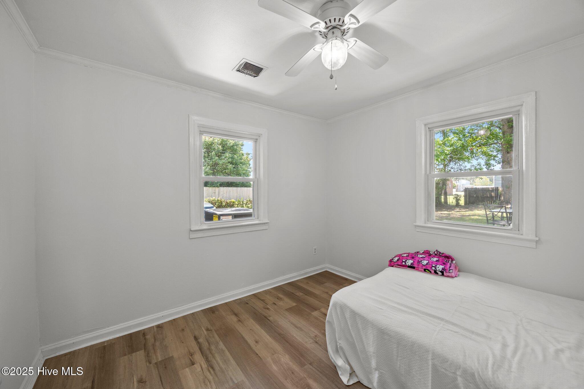 116 Jackson Street Washington, NC 27889 - Photo 2 of 15 mitzi room (jackson st)