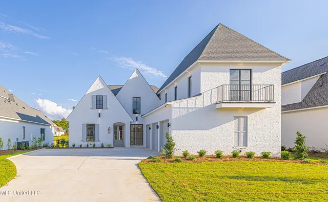 $749,000 | 464 Whittington Circle, Madison, MS 39110
