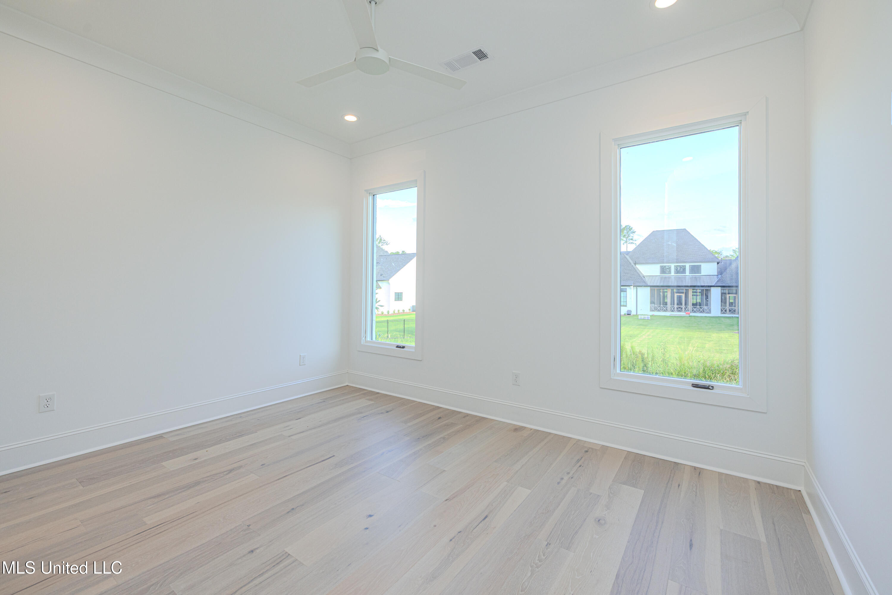 464 Whittington Circle Madison, MS 39110 - Photo 50 of 63 1R4A2436