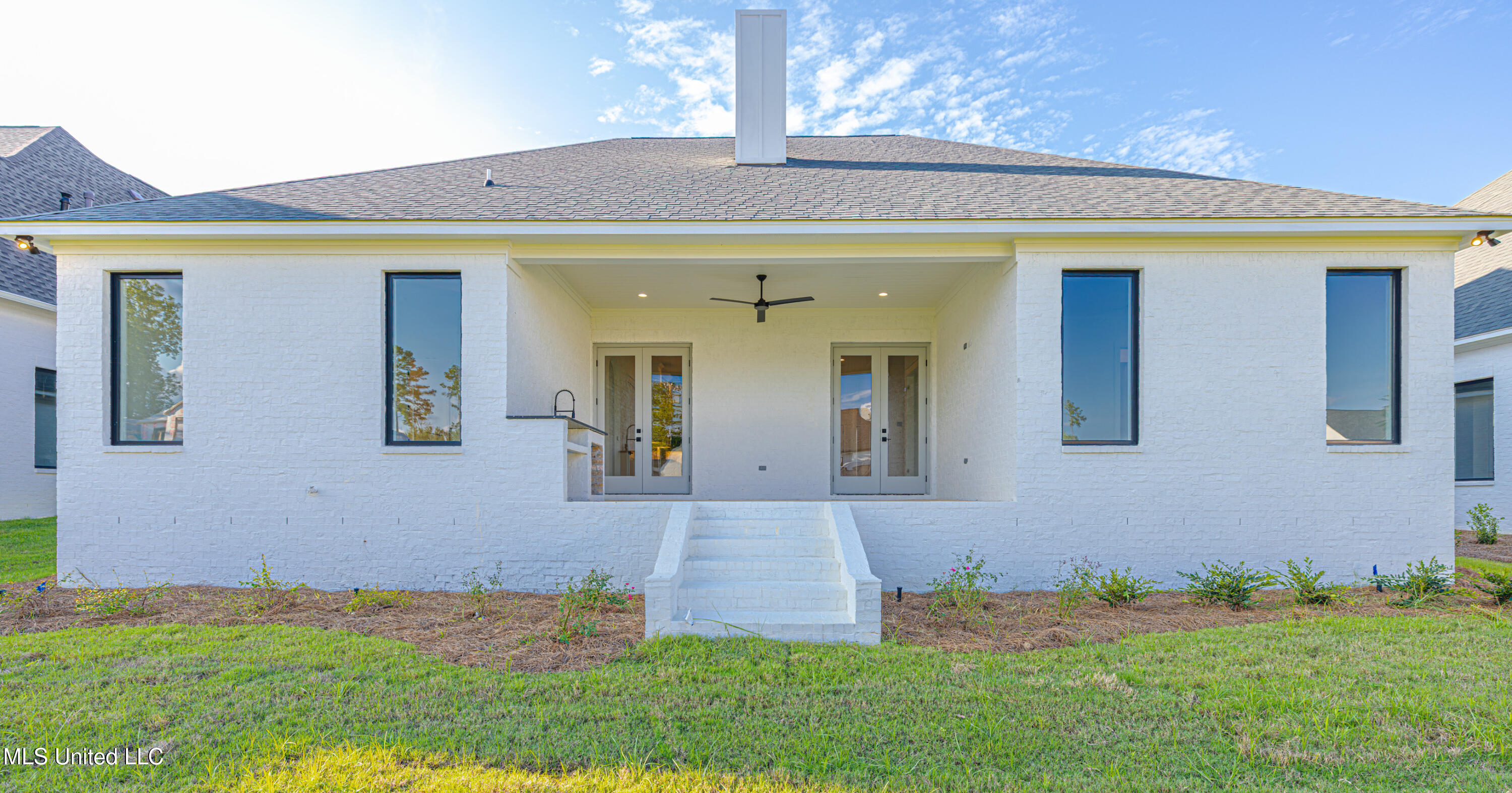 464 Whittington Circle Madison, MS 39110 - Photo 5 of 63 1R4A2382