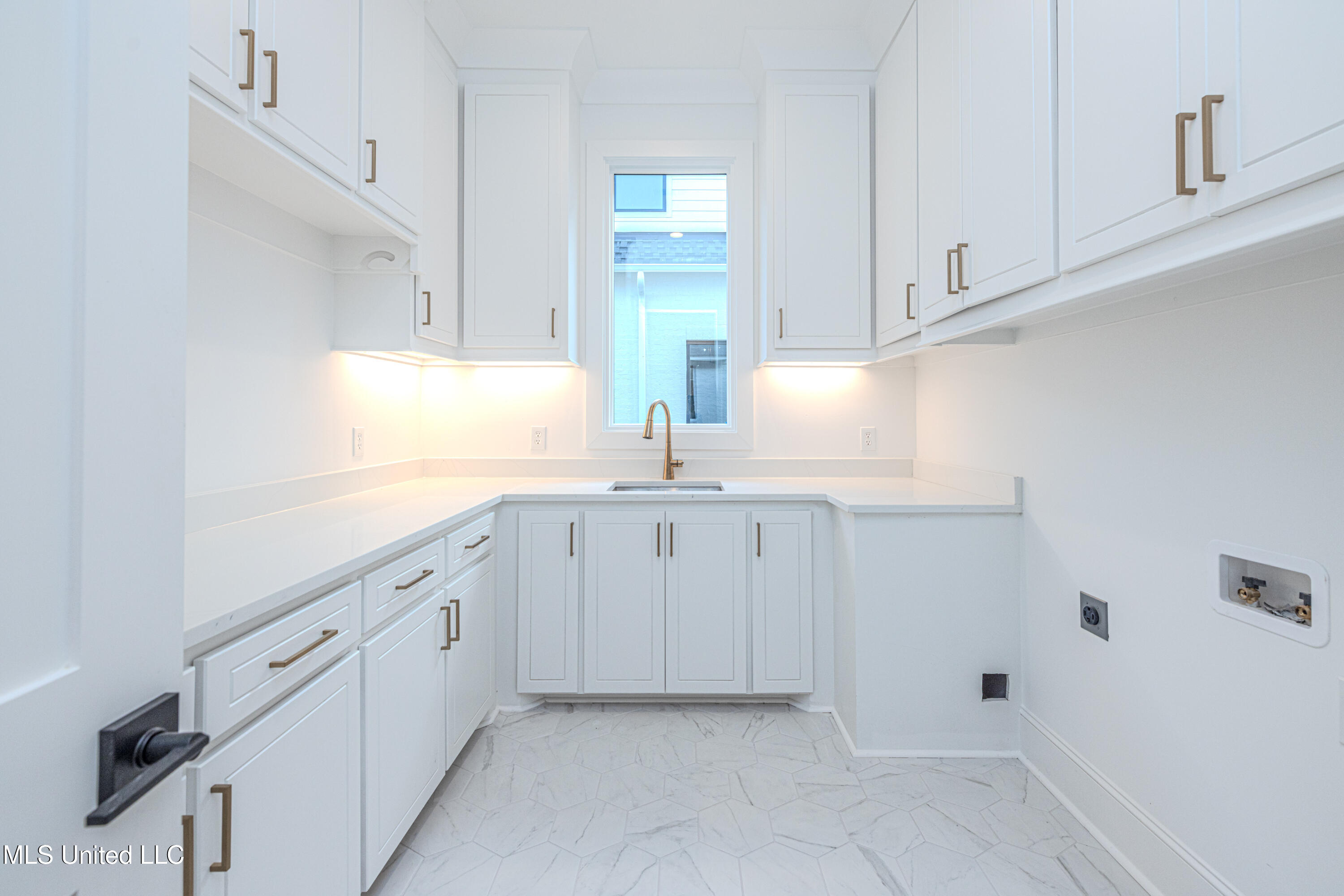 464 Whittington Circle Madison, MS 39110 - Photo 55 of 63 1R4A2443