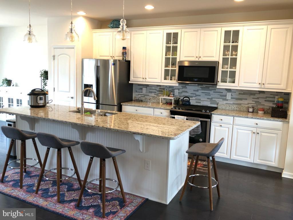 172 Jenny Drive Bear, DE 19701 - Photo 2 of 15