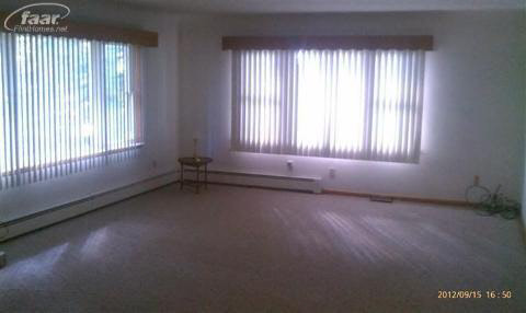 8522 Corunna Road Flint, MI 48532 - Photo 3 of 6 20196213-2.JPG