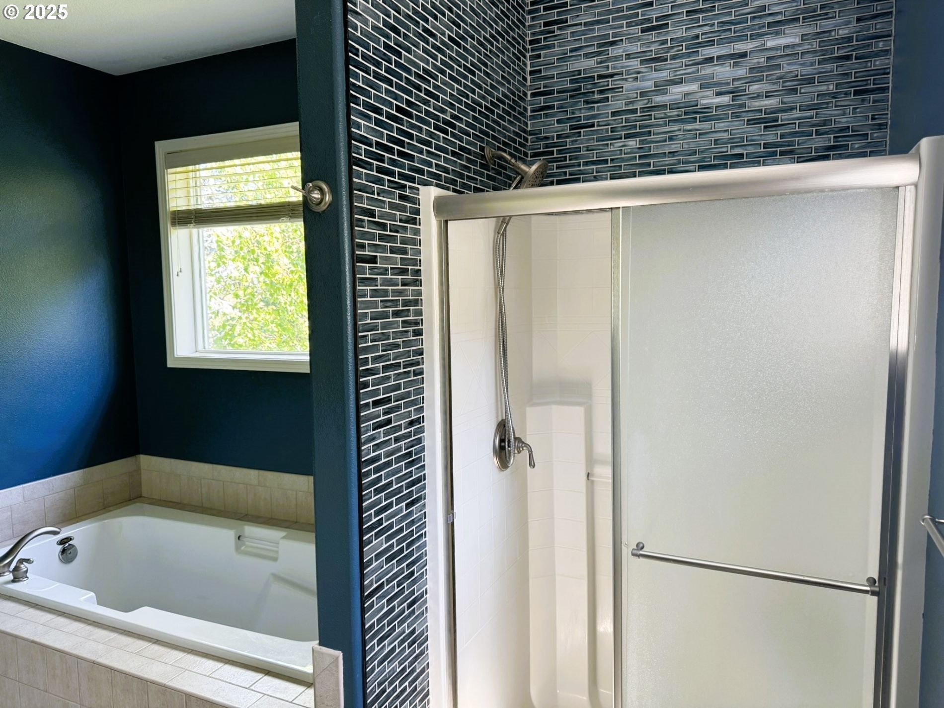 13728 Southwest 130th Place Portland, OR 97223 - Photo 22 of 24 a bathroom with a bathtub