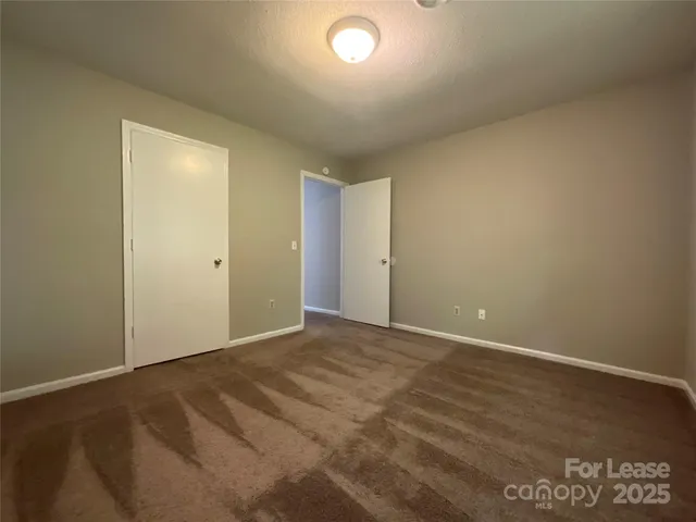 $895 | 201 Arthur Drive, Unit I, Thomasville, NC 27360