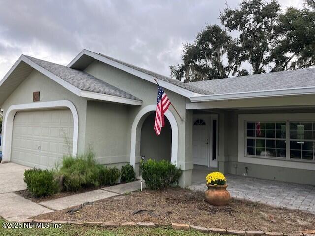 3061 South Franklin Terrace Inverness, FL 34450 - Photo 4 of 65 a front view of a house with garden