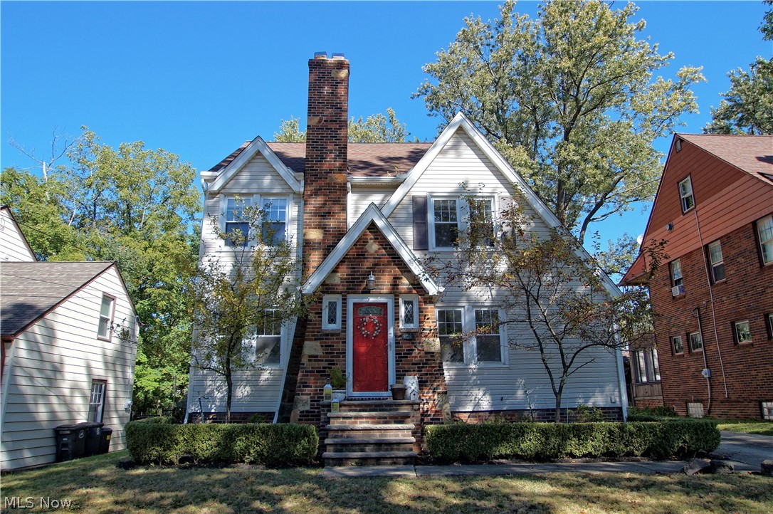5203 Mayview Road Cleveland, OH 44124 - Photo 1 of 35
