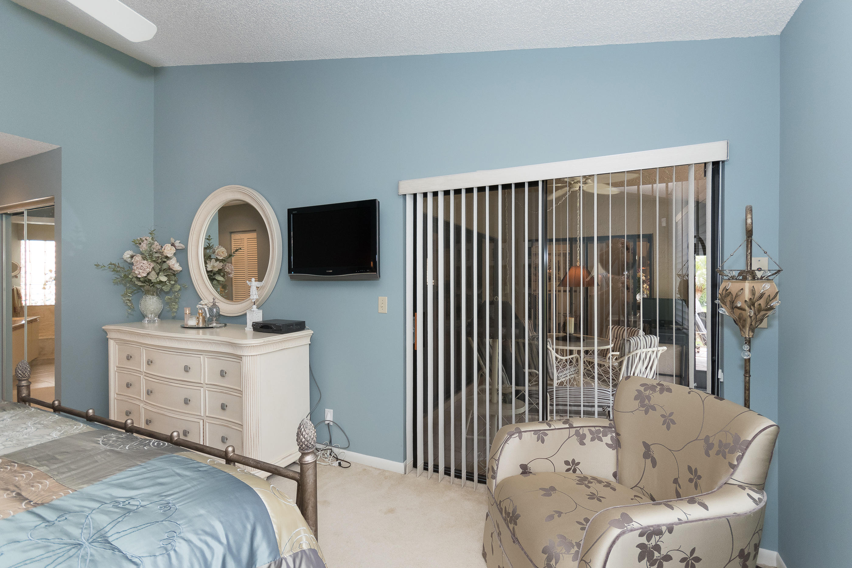 23465 Water Circle Boca Raton, FL 33486 - Photo 11 of 42 Slider to Patio