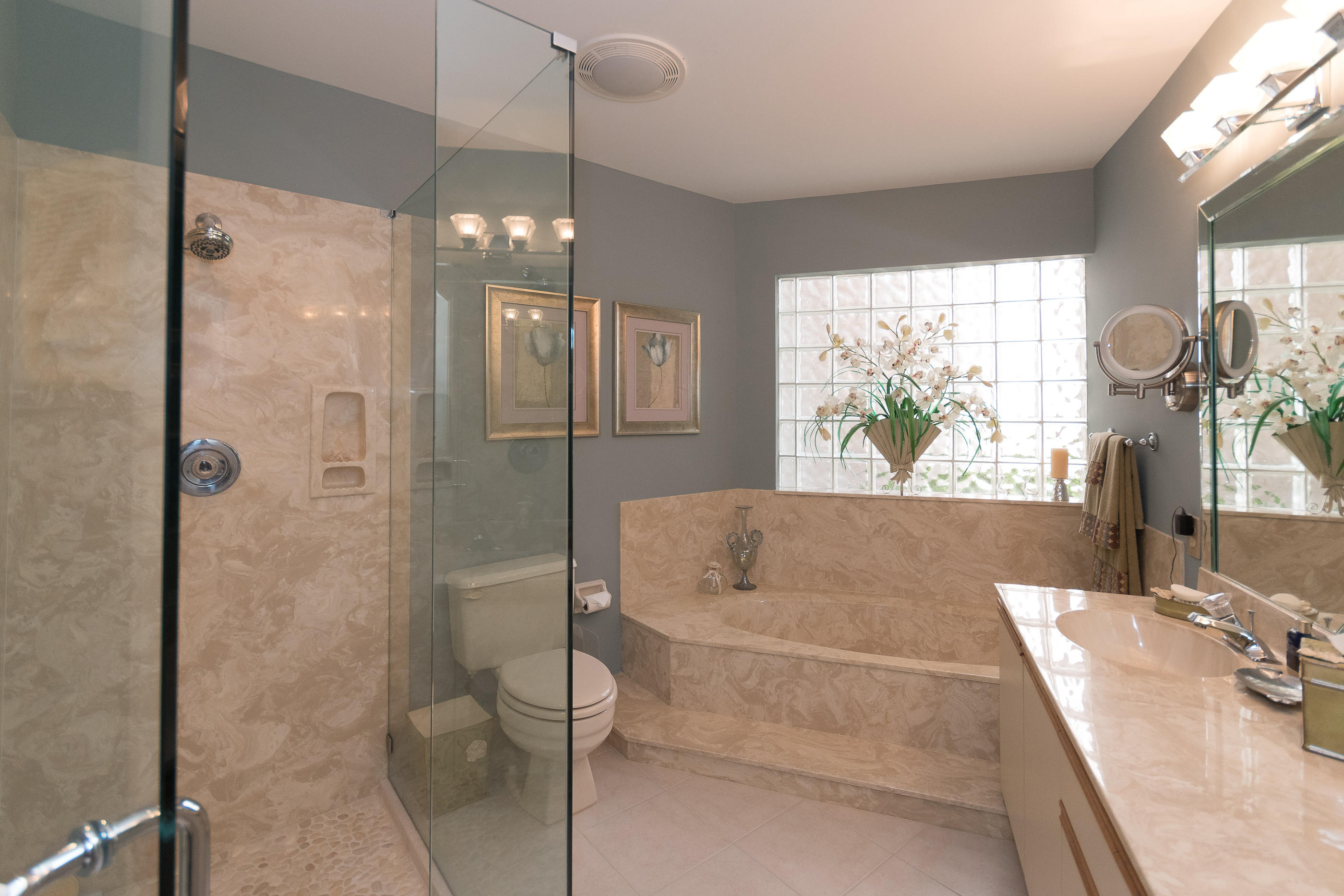 23465 Water Circle Boca Raton, FL 33486 - Photo 12 of 42 Master Bath