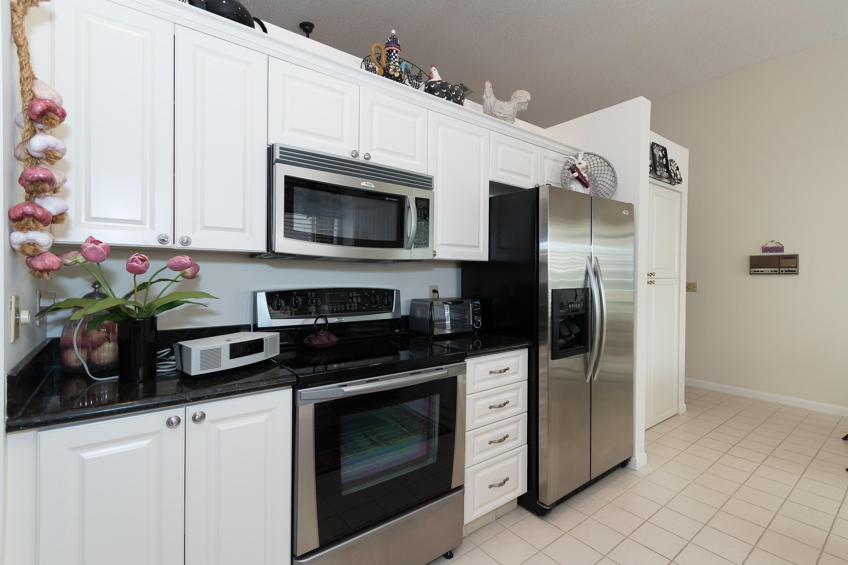23465 Water Circle Boca Raton, FL 33486 - Photo 20 of 42 Kitchen