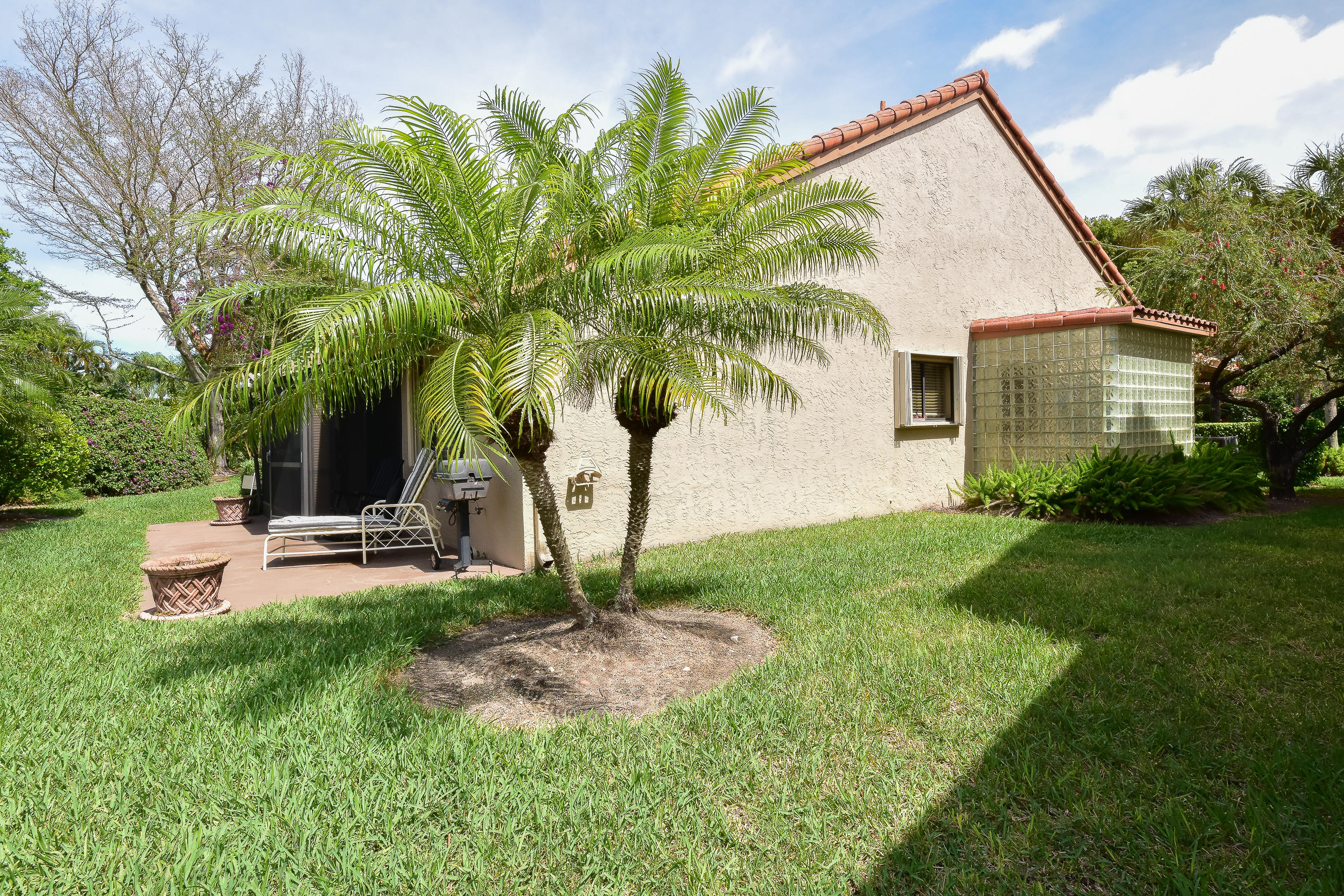 23465 Water Circle Boca Raton, FL 33486 - Photo 32 of 42 Back of Villa