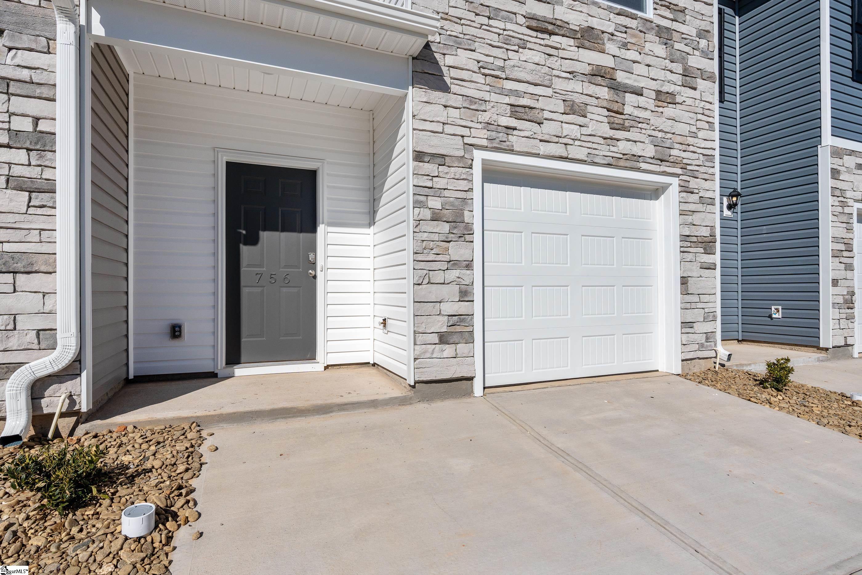 756 Embark Circle Greer, SC 29651 - Photo 3 of 38 Gallery Image 3