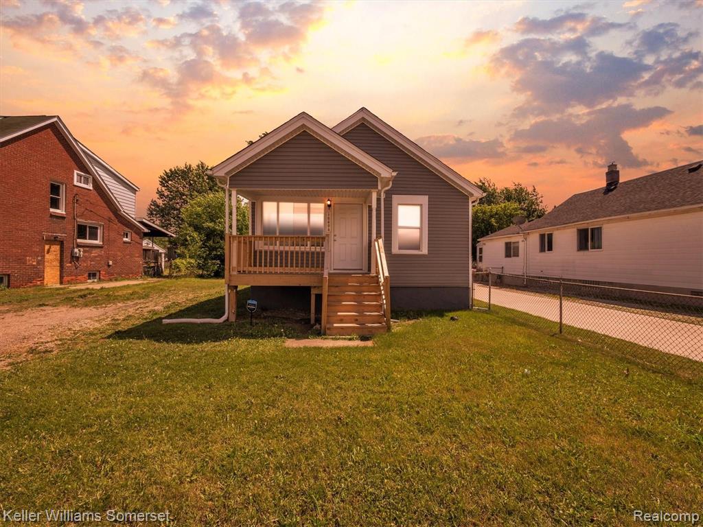 16494 East 10 Mile Road Eastpointe, MI 48021 - Photo 1 of 26
