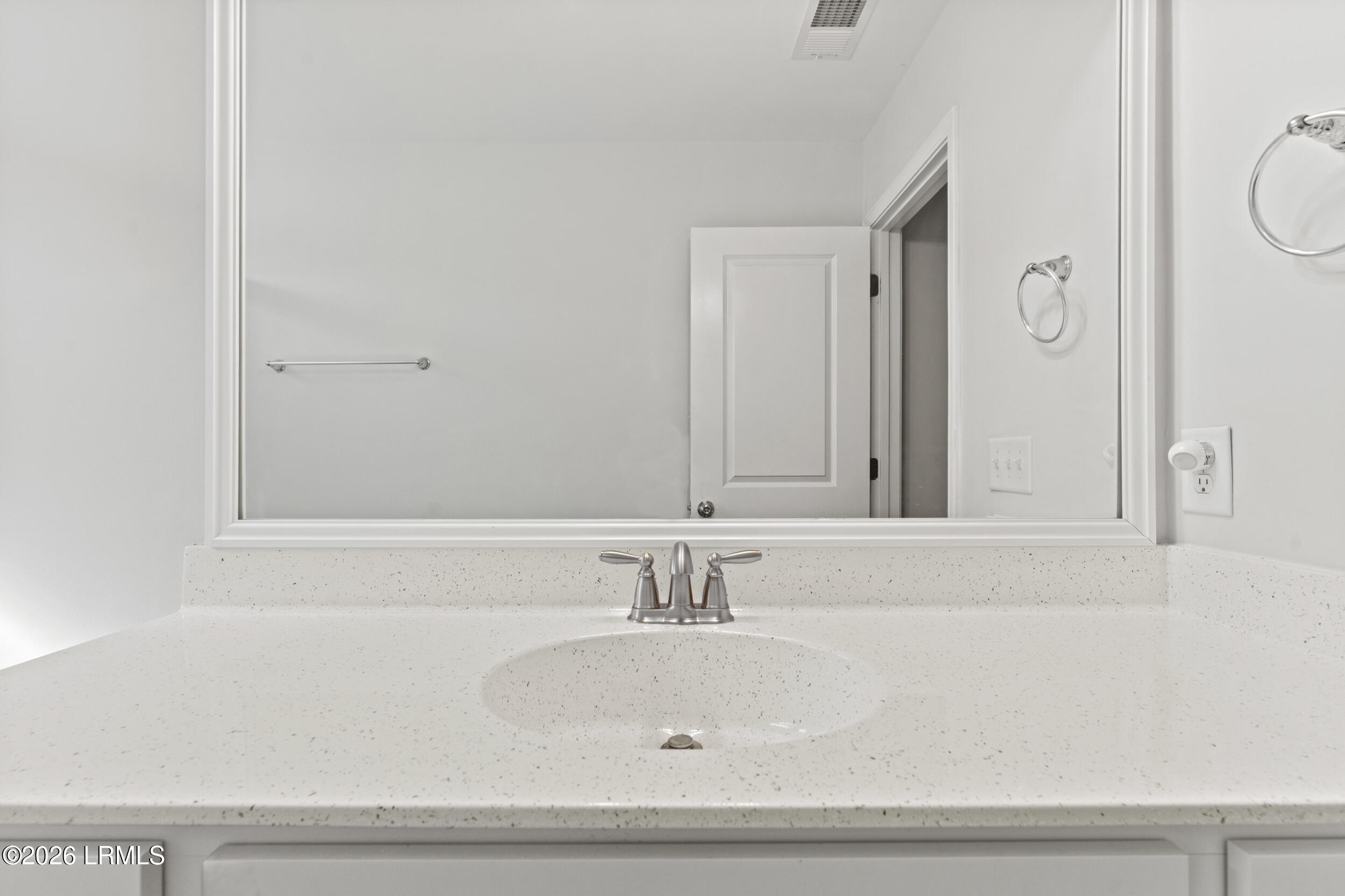 8 Buckhorn Street Bluffton, SC 29910 - Photo 22 of 31 8 buckhorn-20