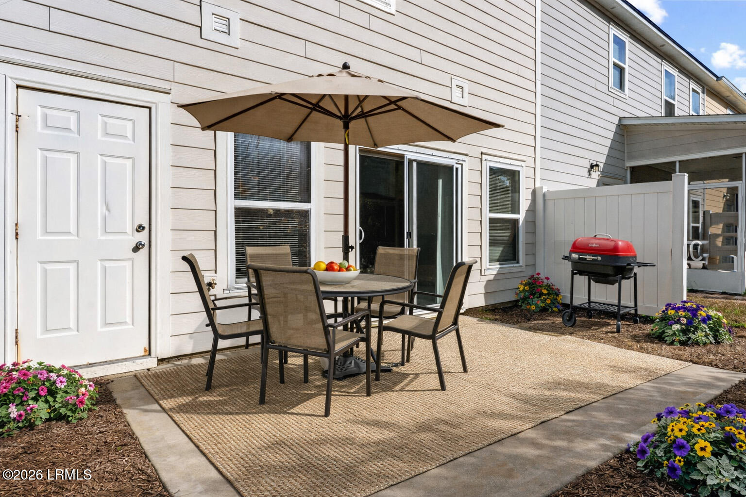 8 Buckhorn Street Bluffton, SC 29910 - Photo 25 of 31 Back Patio