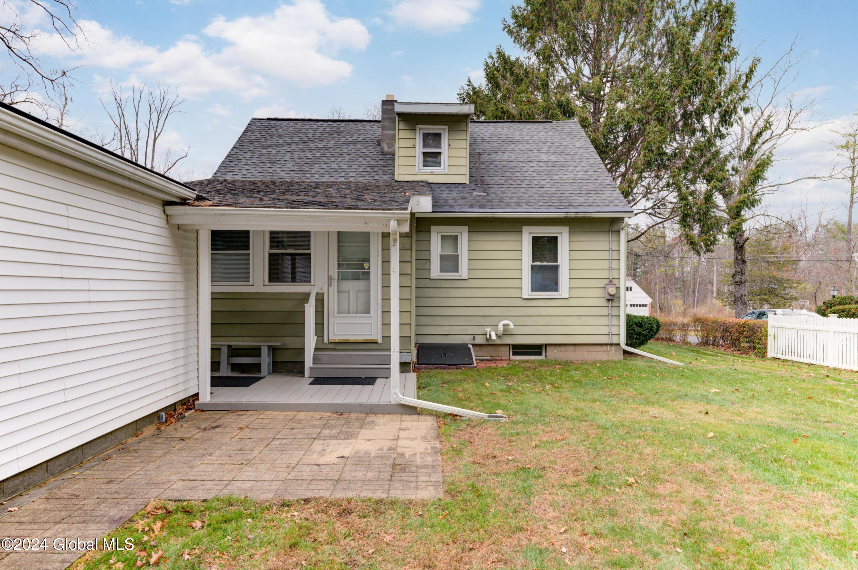 95 Lisha Kill Road Colonie, NY 12205 - Photo 39 of 40 95 Lisha Kill-34
