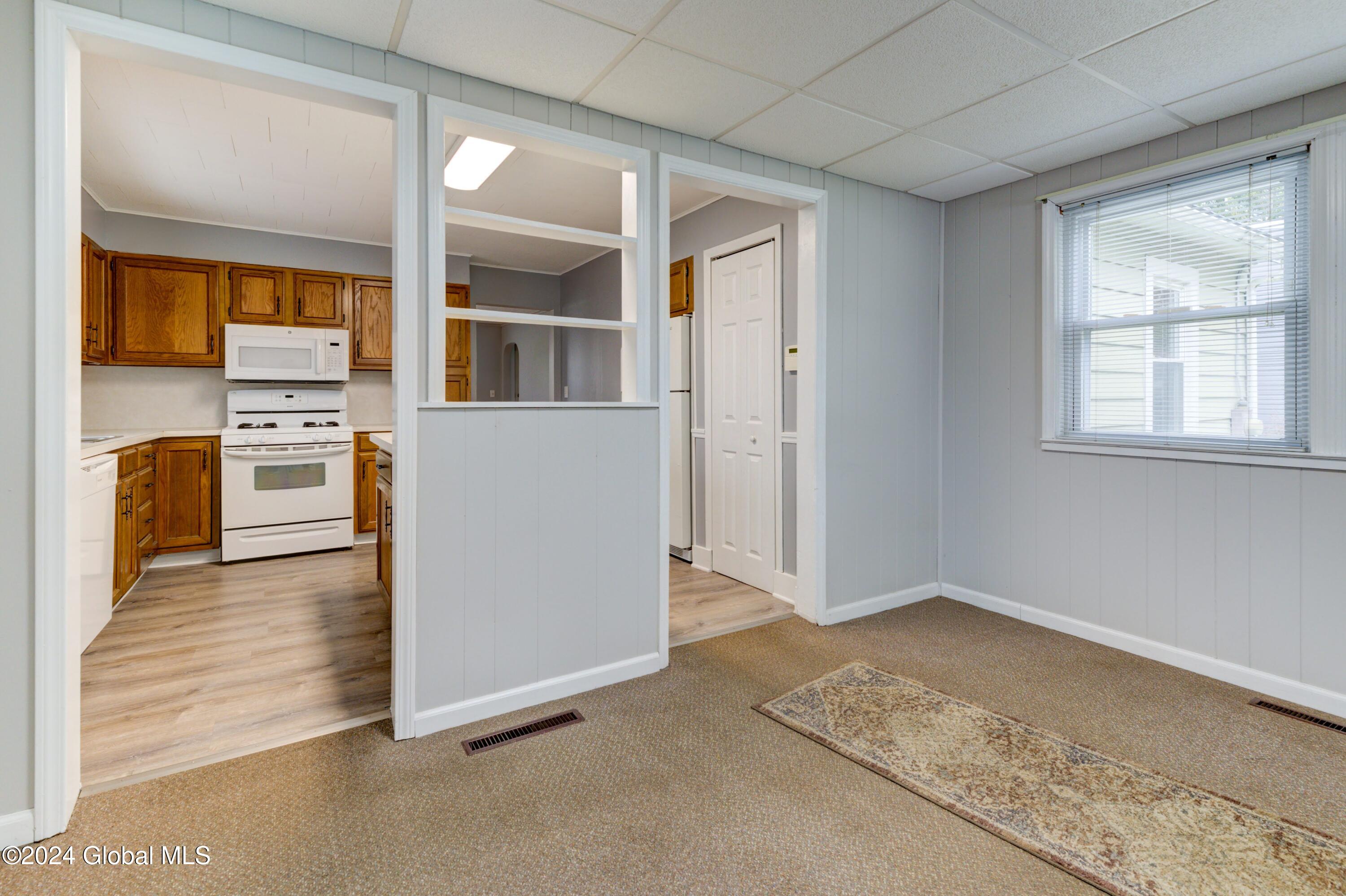 95 Lisha Kill Road Colonie, NY 12205 - Photo 6 of 40 95 Lisha Kill-1