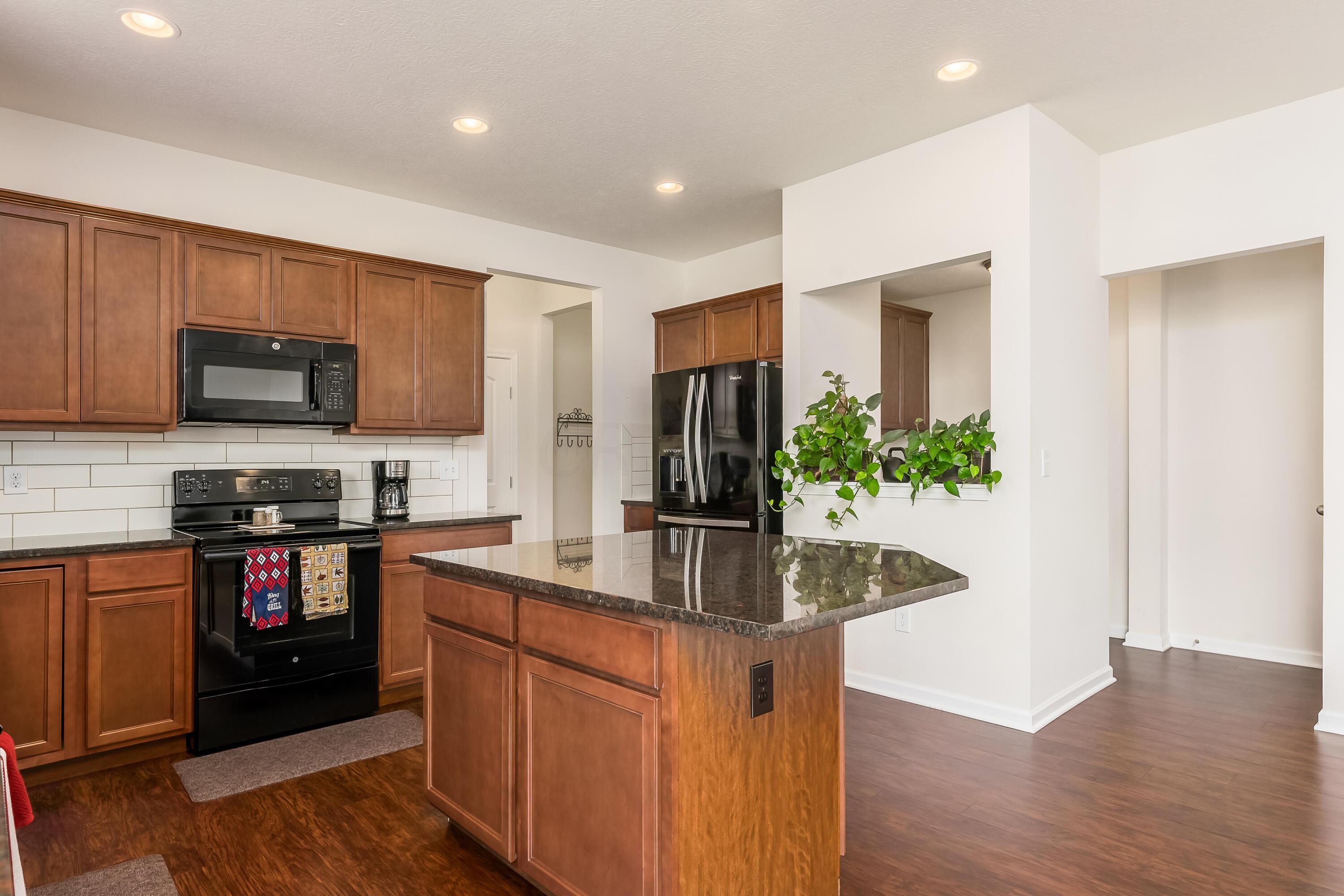 625 Eagle Walk Road Delaware, OH 43015 - Photo 11 of 38 Gallery Image 11