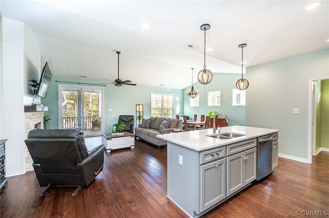 14224 Ashmill Drive Midlothian, VA 23112 - Photo 11 of 34