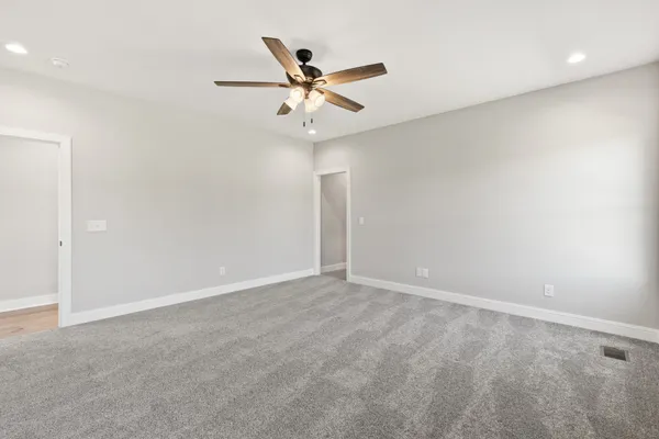 $629,900 | 155 South Ray Road, Portland, TN 37148