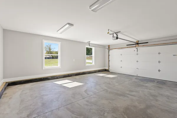 $629,900 | 155 South Ray Road, Portland, TN 37148