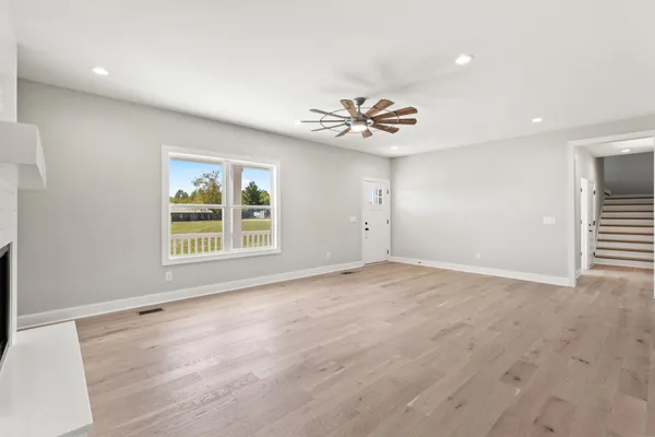 $629,900 | 155 South Ray Road, Portland, TN 37148