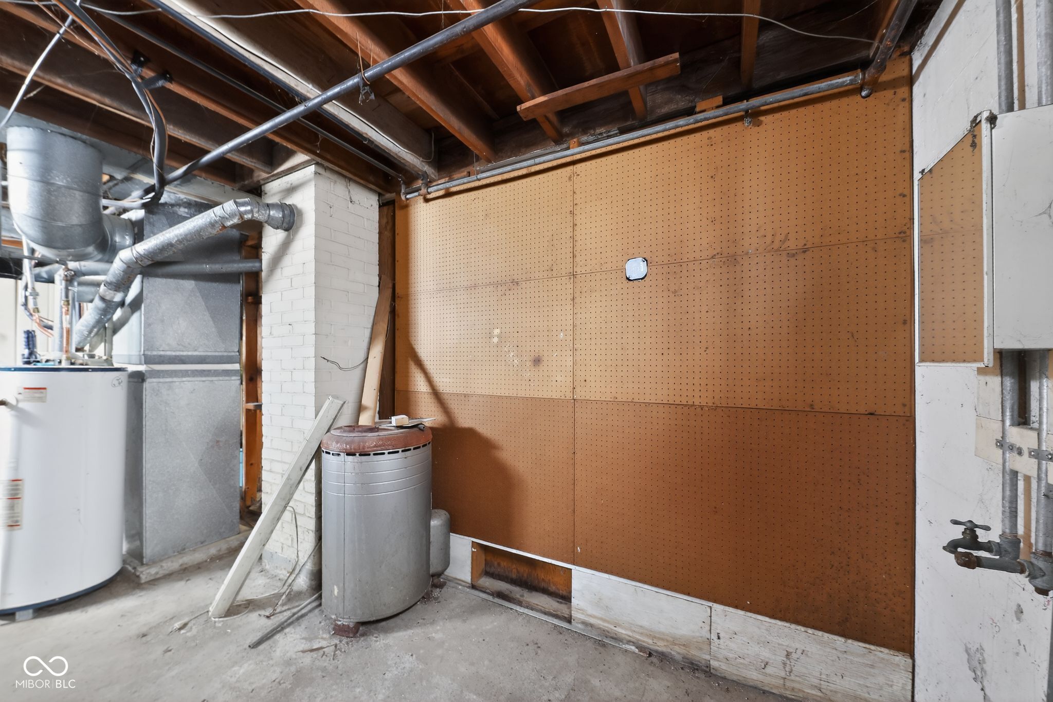 2233 West 8th Street Muncie, IN 47302 - Photo 11 of 15