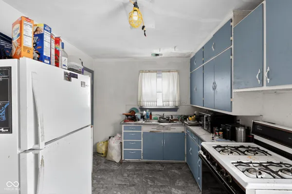 $59,900 | 2233 West 8th Street, Muncie, IN 47302