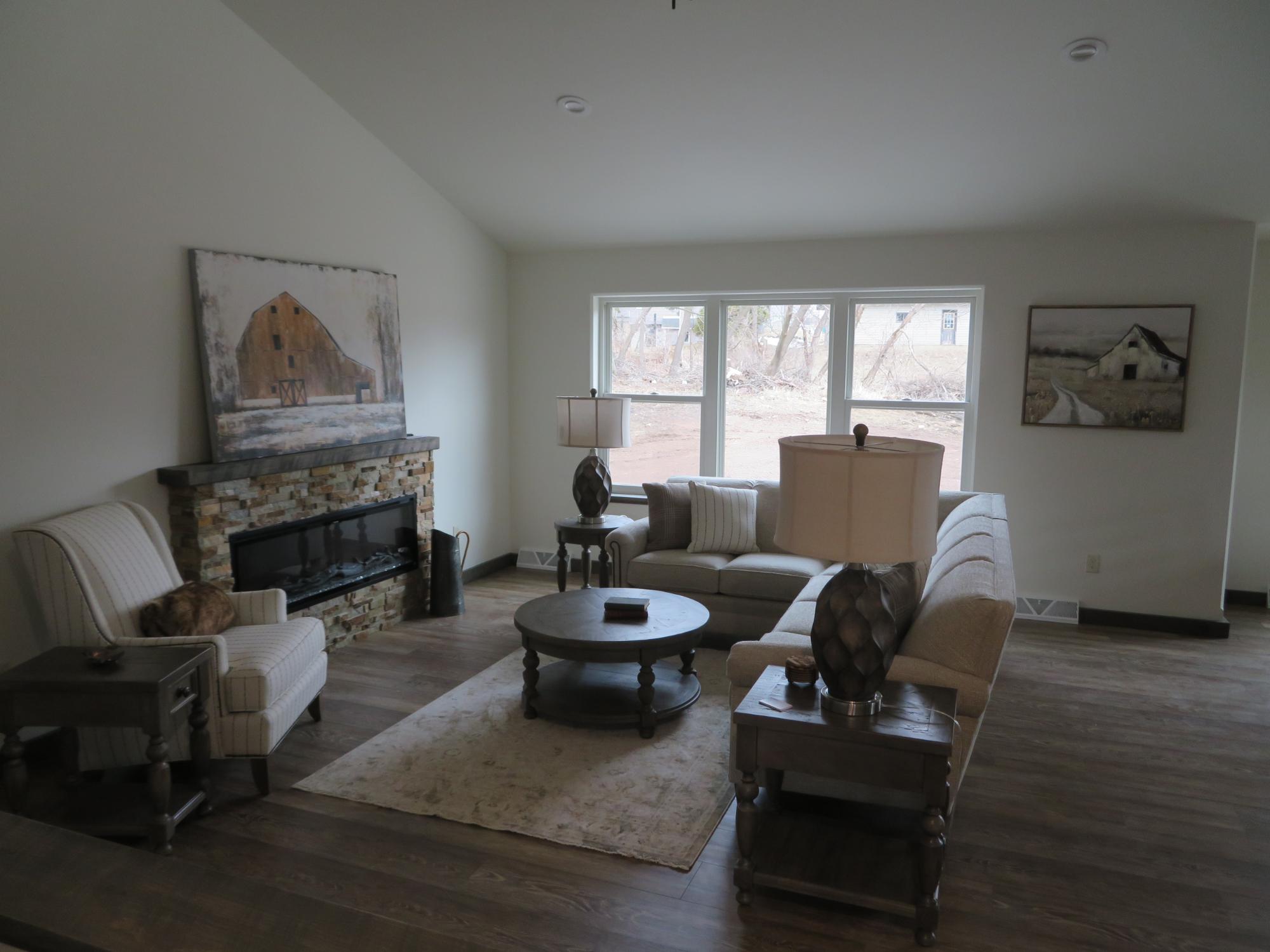 211 Cleveland Street Merrill, WI 54452 - Photo 4 of 51 Gallery Image 4