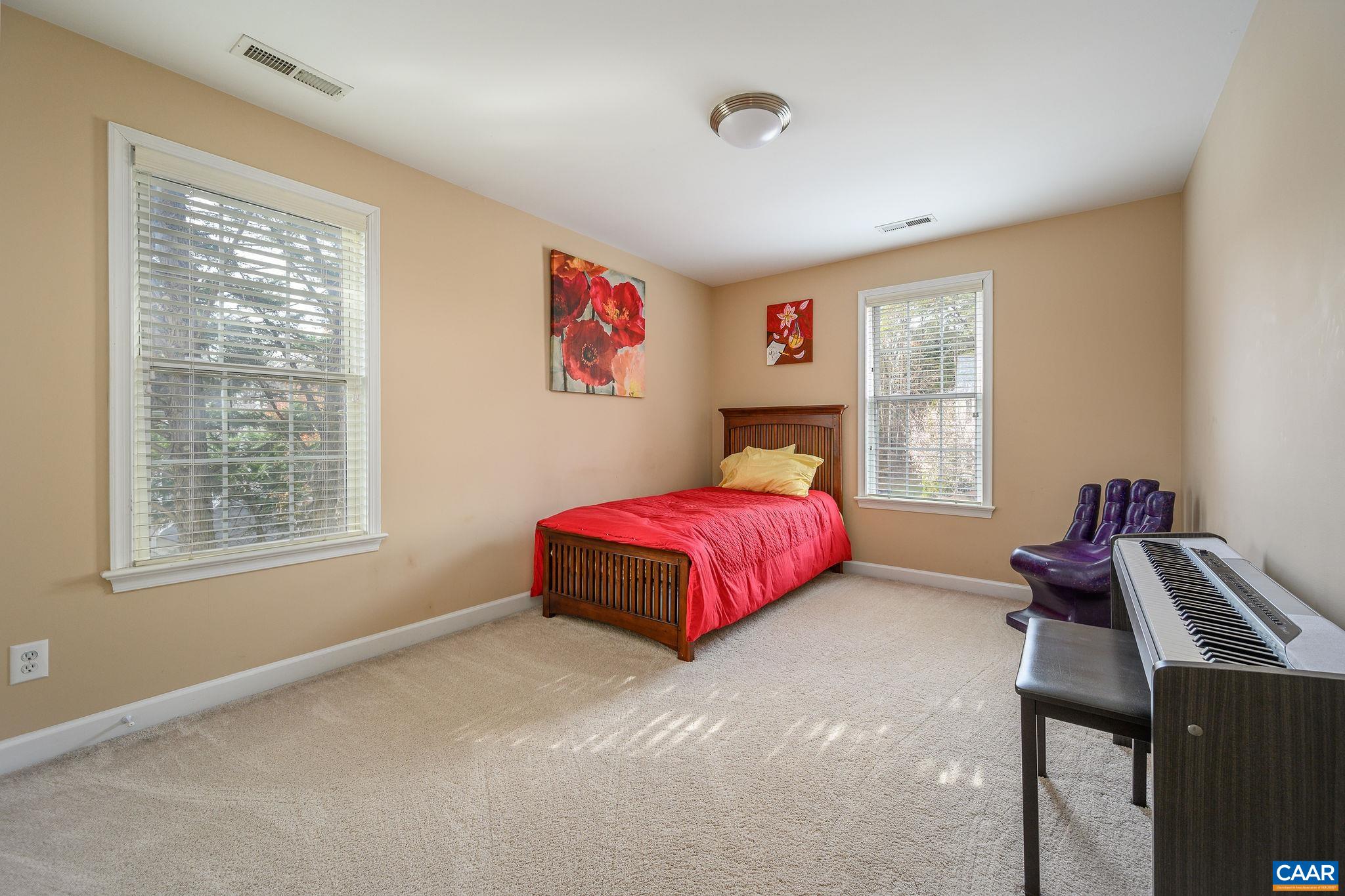 2902 Chimney Spring Charlottesville, VA 22911 - Photo 17 of 32 Gallery Image 17